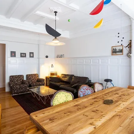 Housingleon Gaudi Apartment Leon