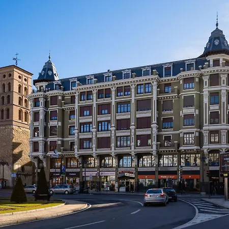 Apartment Housingleon Gaudi Leon